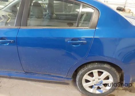 2011 Nissan Sentra 2.0Sr из США, поврежденный, VIN 3N1AB6AP0BL667866